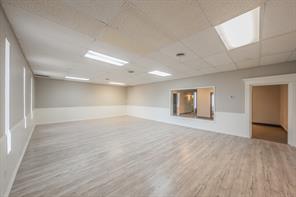 5704 James Avenue - Photo 7