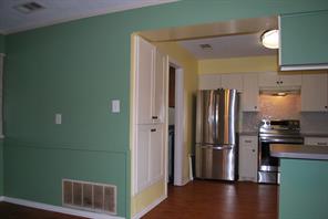 2604 W Johnson Street - Photo 18