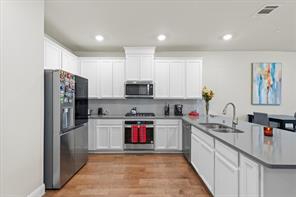 7829 Bayside Drive - Photo 17