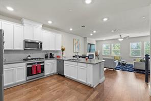 7829 Bayside Drive - Photo 18