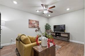 7829 Bayside Drive - Photo 6