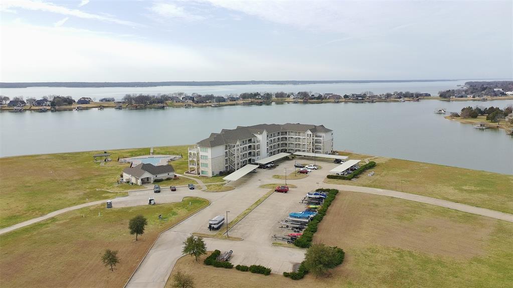 9900 Northshore Boulevard - Photo 1