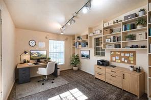 5731 Mona Lane - Photo 9