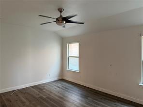 2027 Fair Weather Drive - Photo 15