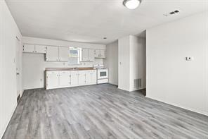 1848 Coral Road - Photo 12