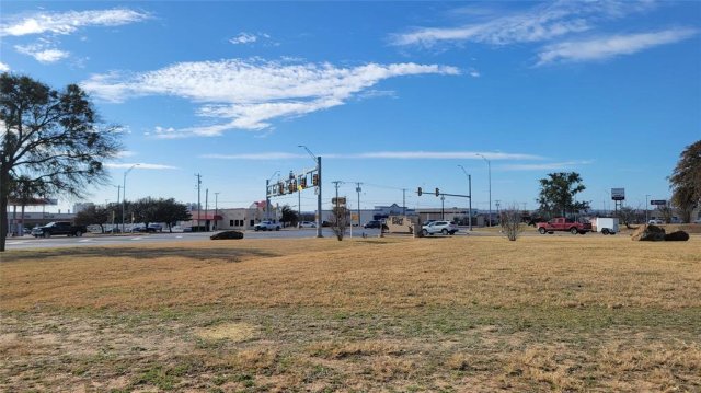 308 Early Boulevard