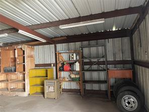 406 S Austin Street - Photo 16