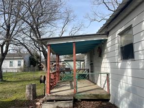 406 S Austin Street - Photo 20