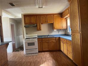 406 S Austin Street - Photo 5