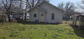 215 Bell Street - Photo 23