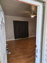 215 Bell Street - Photo 27