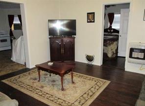 401 Sam Rayburn Drive - Photo 4