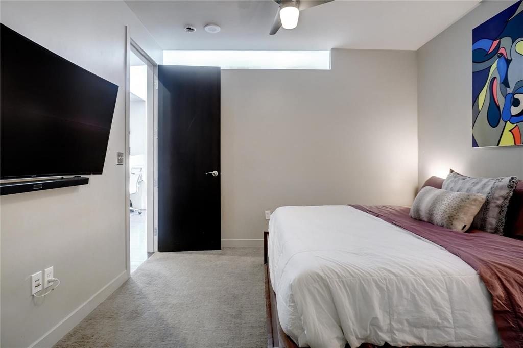 2600 W 7th Street - Photo 12