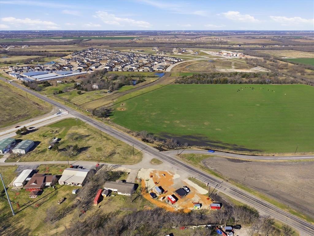 6503 State Highway 66 - Photo 3