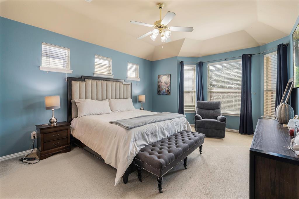 5771 Aylworth Drive - Photo 16