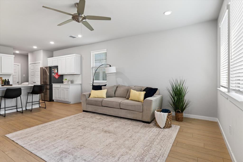 4713 Whitehill Trail - Photo 3