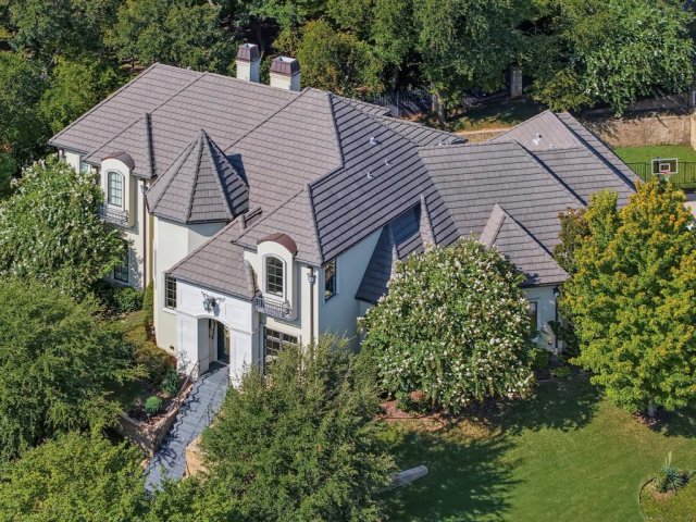 7001 Oakmont Terrace