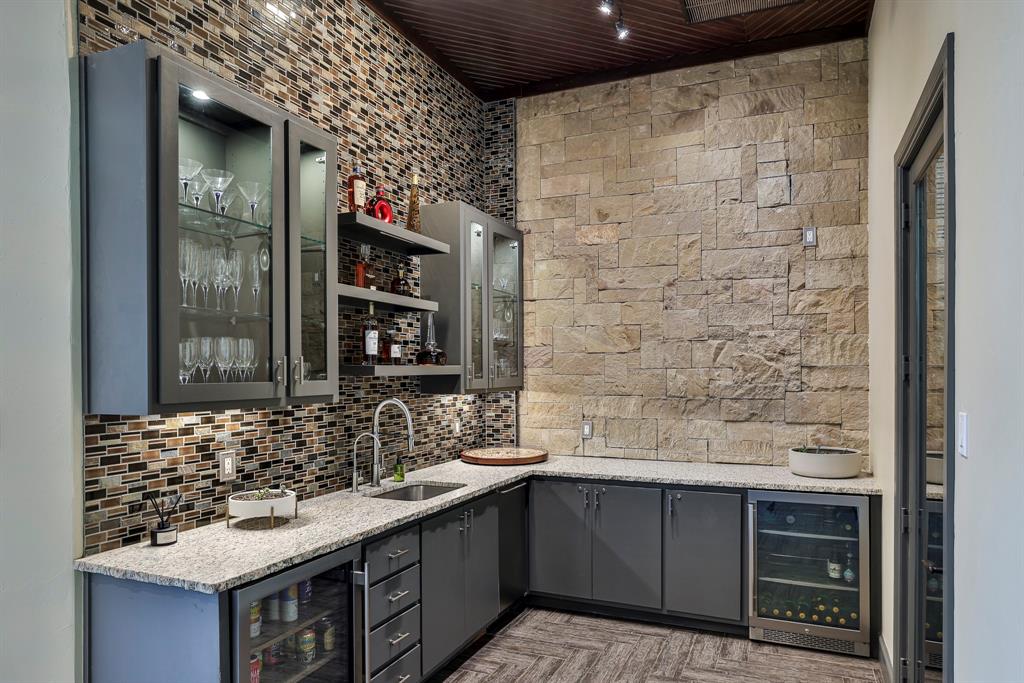 7001 Oakmont Terrace - Photo 16