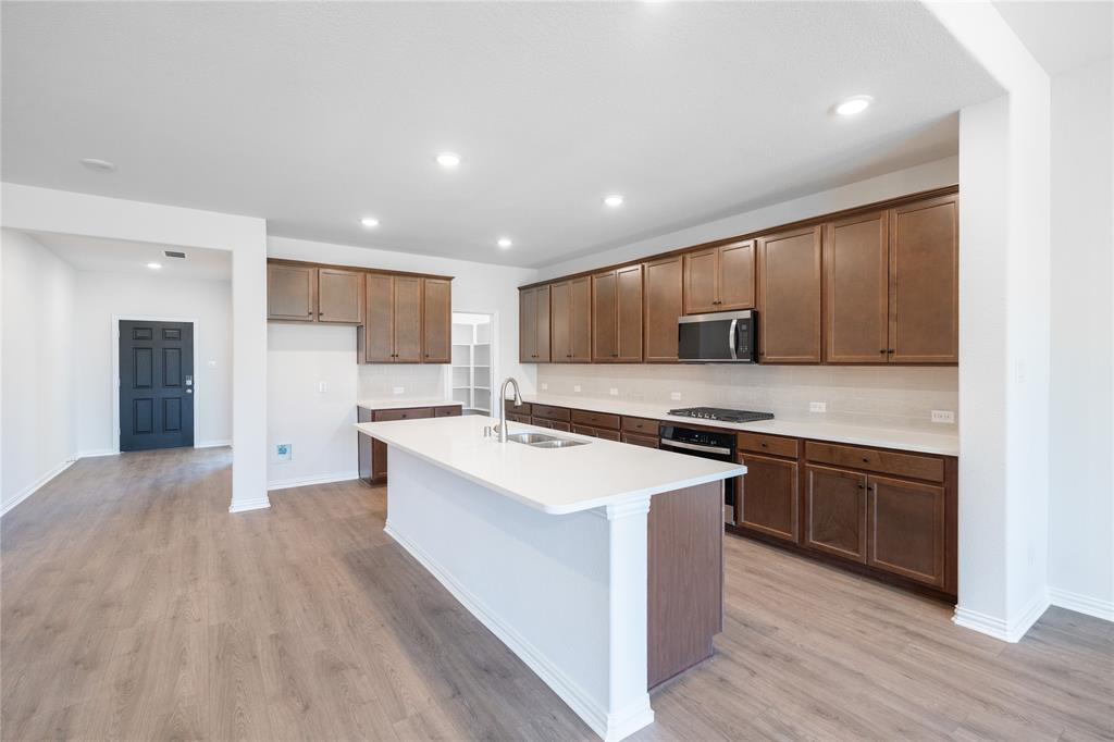 821 Cayden Drive - Photo 4