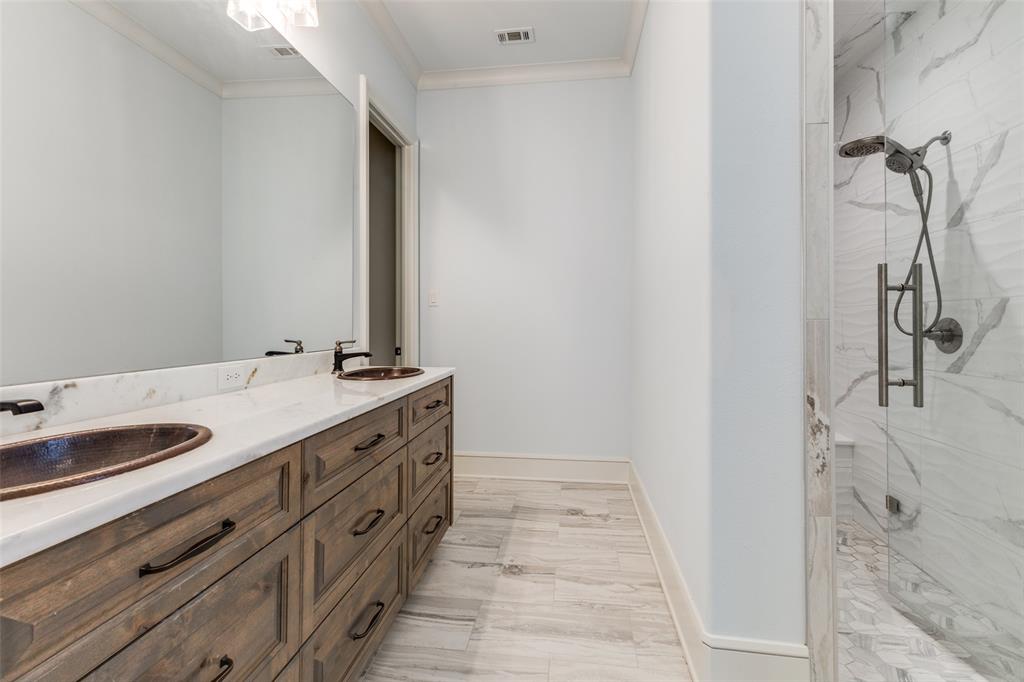 1116 Excalibur Boulevard - Photo 31