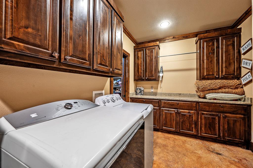 1011 Red Road - Photo 13