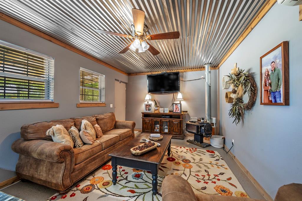 1011 Red Road - Photo 34
