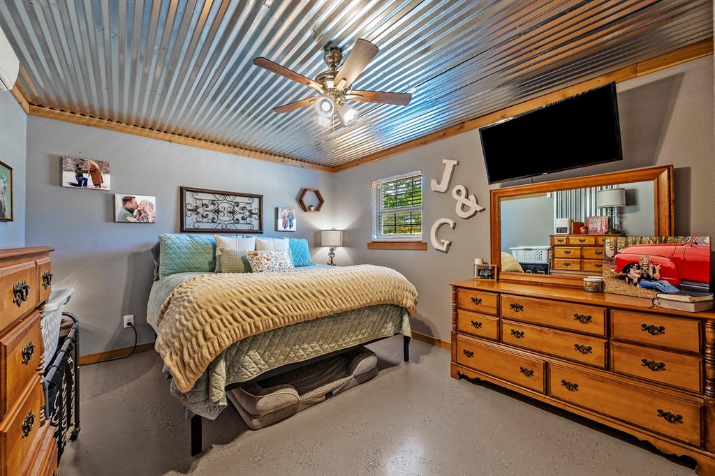1011 Red Road - Photo 39