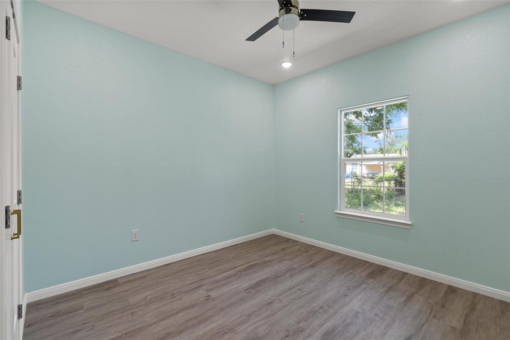 211 Lopez Street - Photo 13