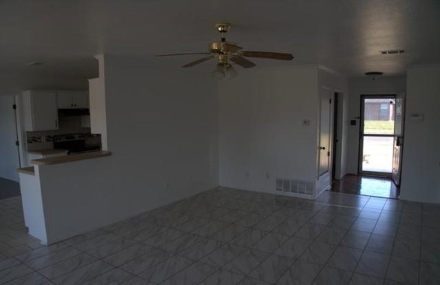 401 James Loop - Photo 16
