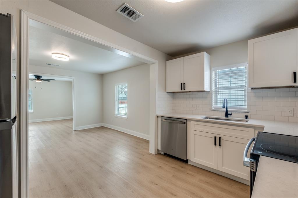 2415 Dathe Street - Photo 12