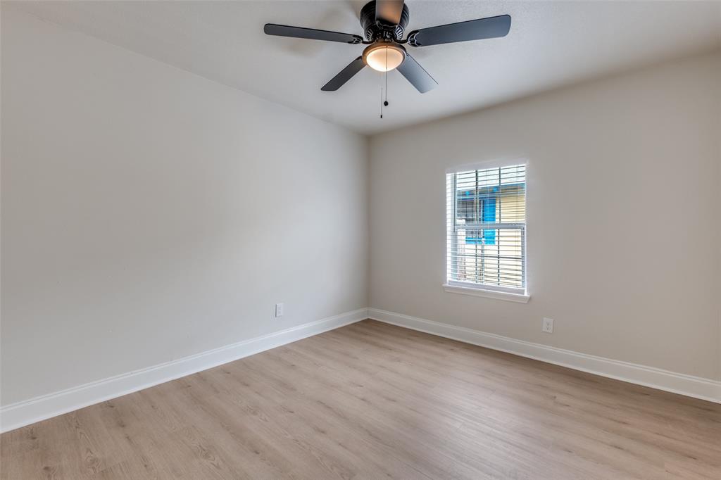 2415 Dathe Street - Photo 19