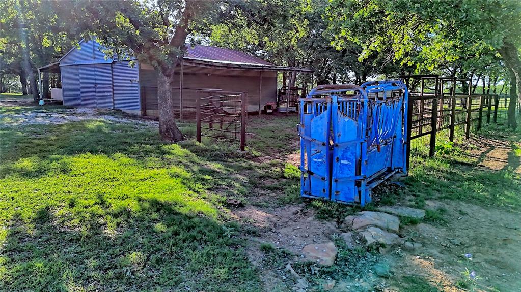 858 Ford Road - Photo 30