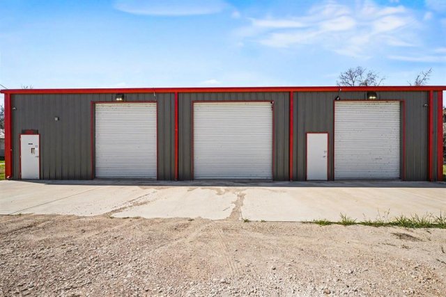 102 Short Street