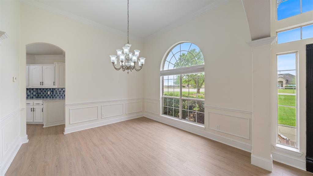 8789 Colonial Drive - Photo 15