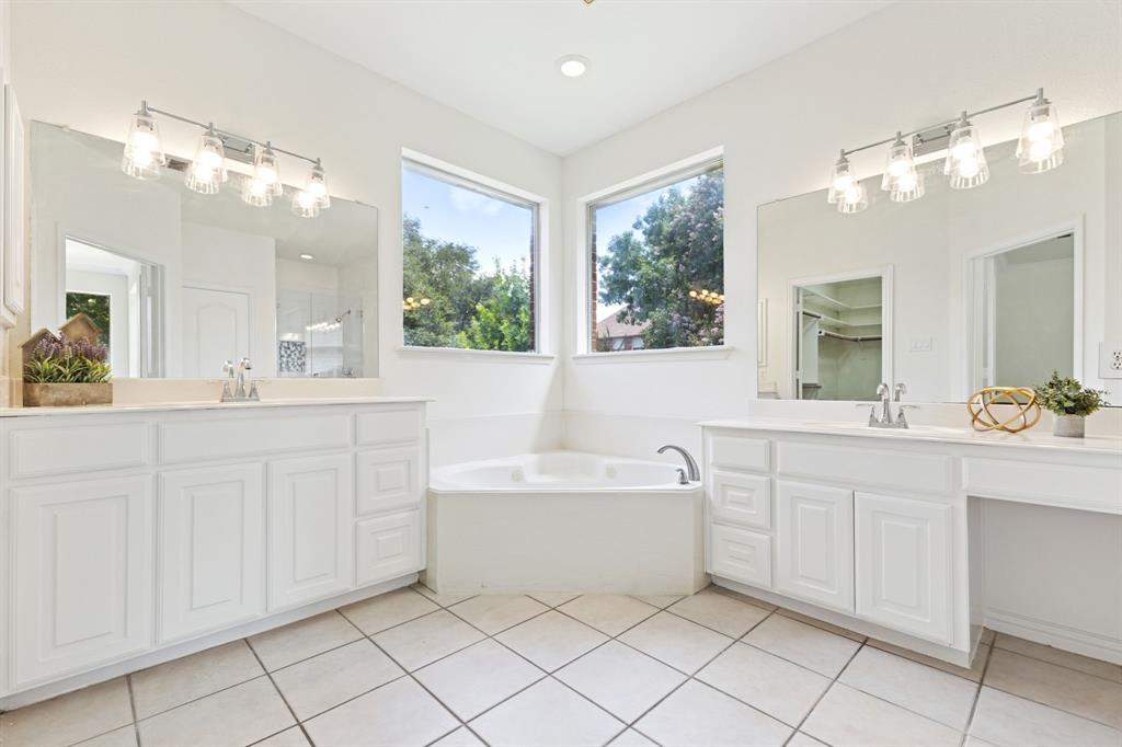 2509 Woodstone Court - Photo 18