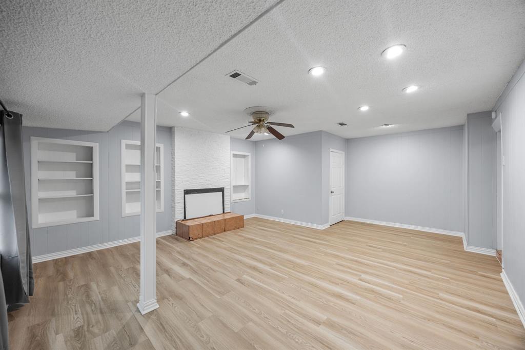 2438 Lasalle Drive - Photo 4
