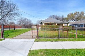 2457 Glenfield Avenue - Photo 3