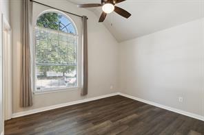 1425 Devonshire Drive - Photo 15