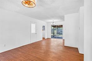 815 N Bledsoe Street - Photo 18