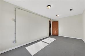 611 W Spring Valley Road - Photo 13