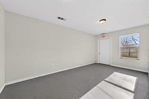 611 W Spring Valley Road - Photo 14