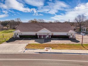 611 W Spring Valley Road - Photo 2
