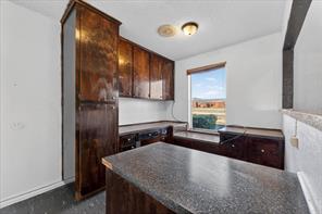 611 W Spring Valley Road - Photo 23