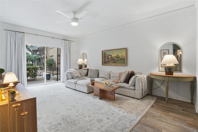4442 Harlanwood Drive