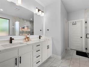 4755 Ramey Avenue - Photo 11