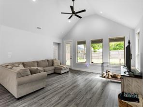 4755 Ramey Avenue - Photo 5