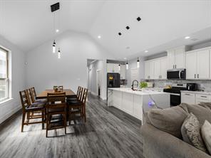 4755 Ramey Avenue - Photo 7