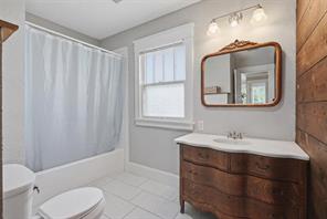 901 N Main Street - Photo 33