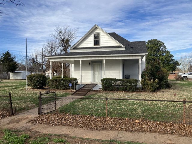 109 N Foley Street