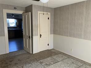 109 N Foley Street - Photo 23